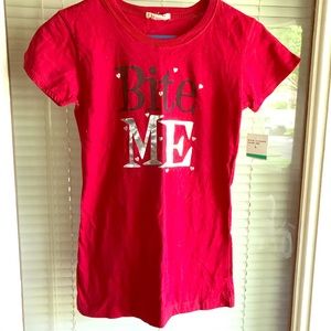 Love Rocks “Bite Me” graphic t-shirt NWT